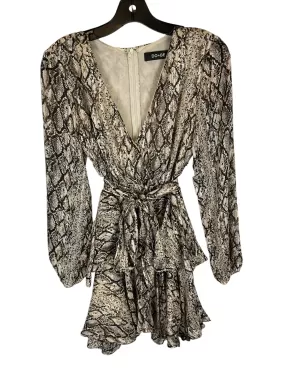 Dress Casual Short By Clothes Mentor In Snakeskin Print, Size: S